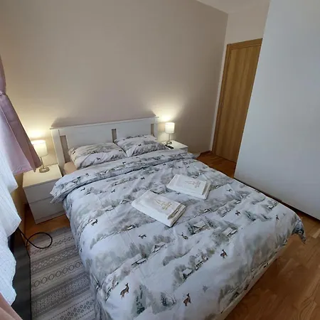 Dordevic Elsa 4 Apartment
